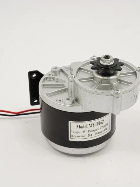 DC gearmotor - Børstet 12V elmotor - Reduktionsgear - Hastighed 2750 omdr/min - Kobbervindinger, jernhus - Til elcykel og elscooter