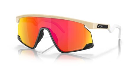 Oakley Bxtr Shield wrap-around cykelbriller - sand/sort med rød/gule linser