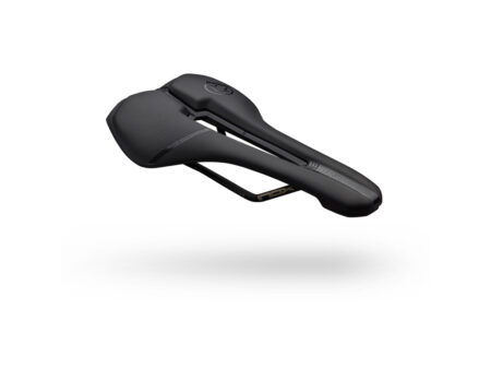 Pro Griffon - Sadel performance - 142 mm bred - Sort