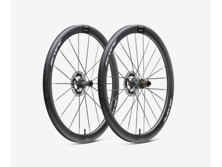 Scope Artech 4 disc hjulsæt 700c 45mm Shimano body white decals carbon