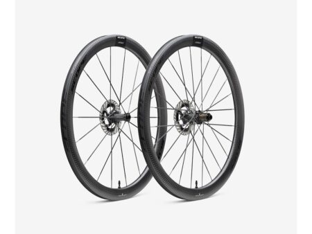 Scope Artech 4.A Disc hjulsæt Carbon 700c 45mm fælg og Shimano body - Black decals - 2025