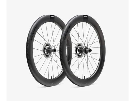 Scope R6 700c 65mm hjulsæt Shimano body disc carbon black decals