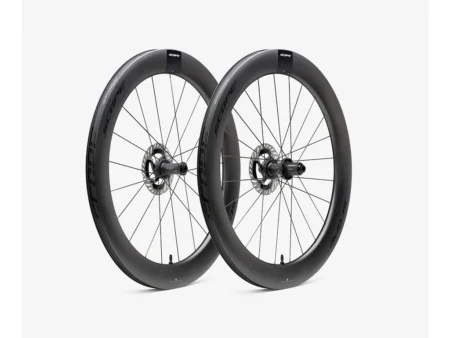 Scope R6.A 700c 65mm hjulsæt Shimano body disc carbon sorte decals