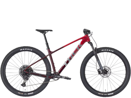 Trek Marlin 7 Gen 3 - 2026 - Fury Red/Lithium Grey Fade - L - Cykel